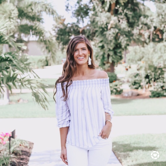 Meet your Posher, Michelle - Picture 1 of 1